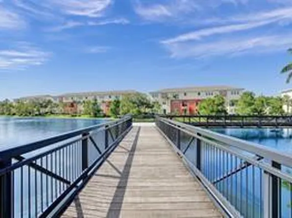 241 SW 6th Place, Pompano Beach, FL 33060