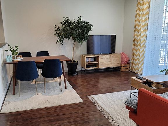 5th image of 3140 San Marino St Unit 301