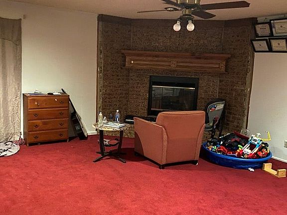 4th image of 331 Rockylane Dr