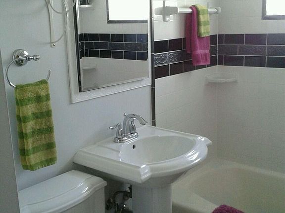2nd image of 9727 Memphis Villas Blvd