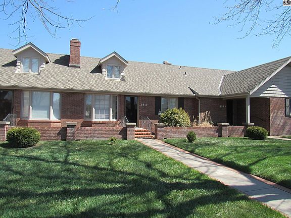 2nd image of 2810 Westminster Dr