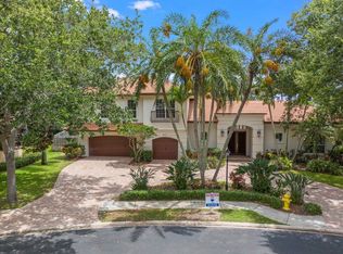 405 Newport Dr, Indialantic, FL 32903