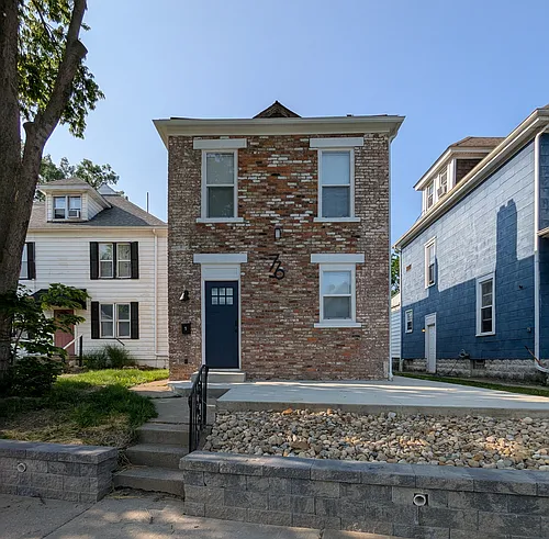 76 E Blake Ave #1 Photo 1