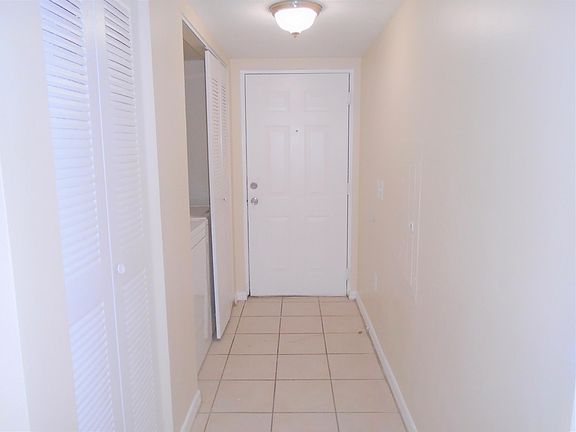 3rd image of 4211 San Marino Blvd APT 108