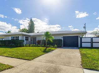 1098 SW 12th St, Boca Raton, FL 33486