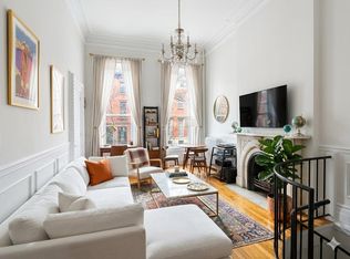 449 W 22nd St APT 2, New York, NY 10011