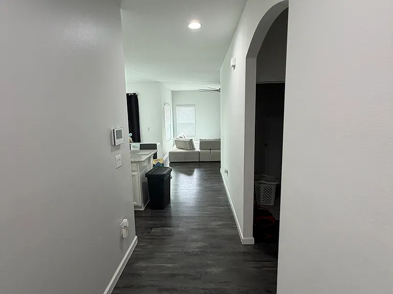 813 Landmark Hills Dr — Photo 7