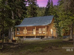 507 Brenda Dr, Cascade, ID 83611