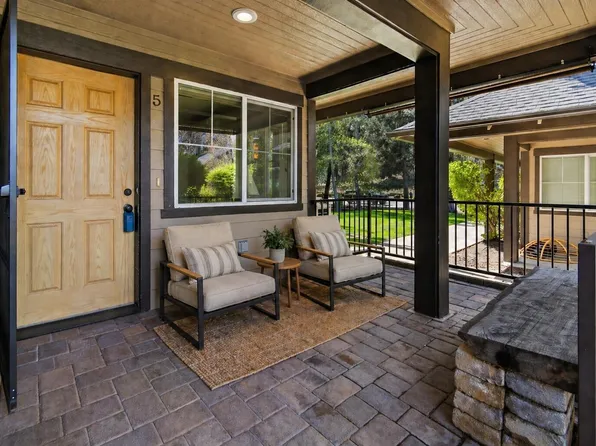 1929 NW Monterey Pines Dr Unit 5, Bend, OR 97703