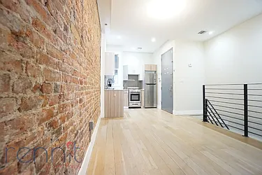 Rented by Rennit Inc.