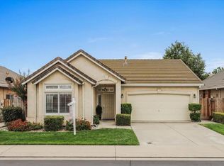 2204 Curzon Dr, Modesto, CA 95355