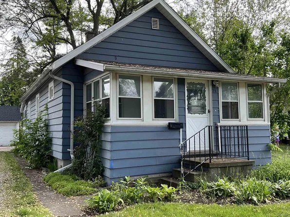 25 W 2nd St, Milan, MI 48160