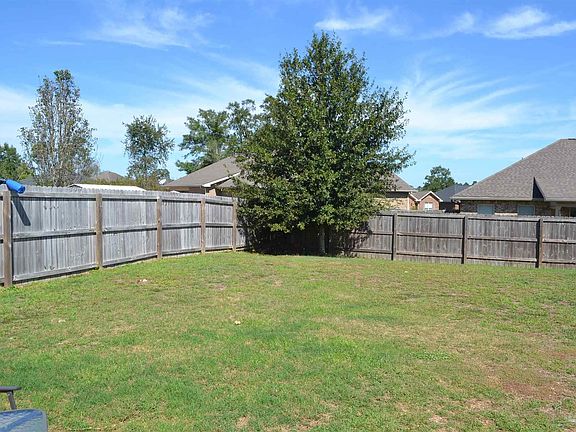 4th image of 2382 Flintstone Dr
