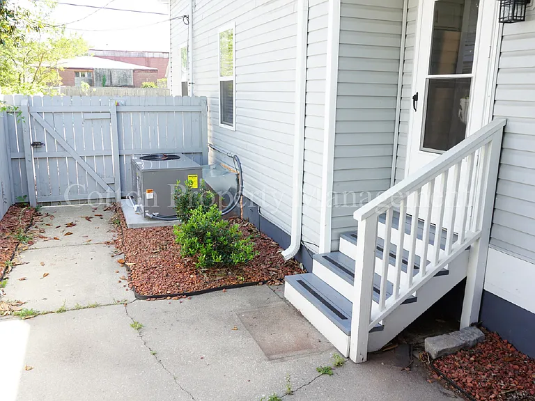 605 Harnett St — Photo 18