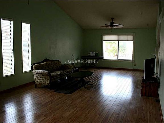 3rd image of 5108 Regal Spruce Ln