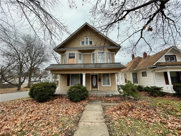 2730 Sacramento St, Saint Joseph, MO 64507