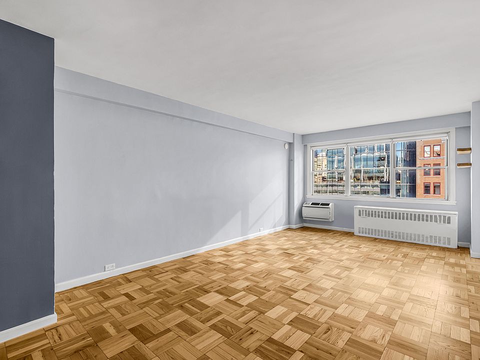1st image of 430 W 34th St APT 15J