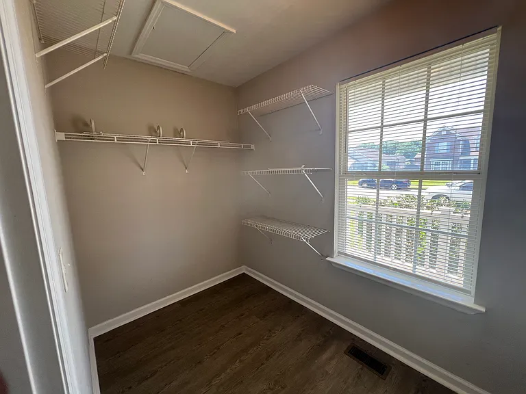 2812 Hydes Ferry Rd — Photo 24