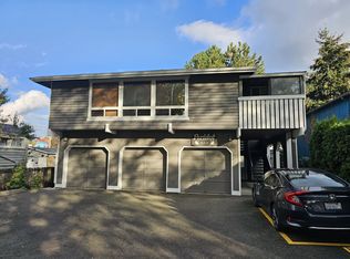 520 Burnett Ave S, Renton, WA 98057
