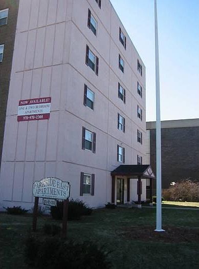 1st image of 141 Amesbury St