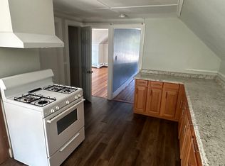 20 Peck Ave FLOOR 3, Plymouth, MA 02360