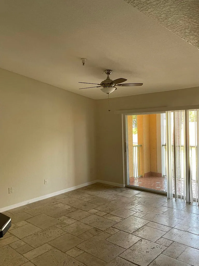 2 bed, 1.0 bath, $2,225 — Photo 4