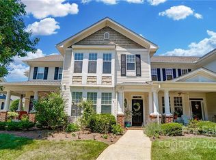 2053 Gable Way Ln, Matthews, NC 28104