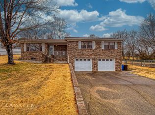 824 N Liberty St, Harrison, AR 72601