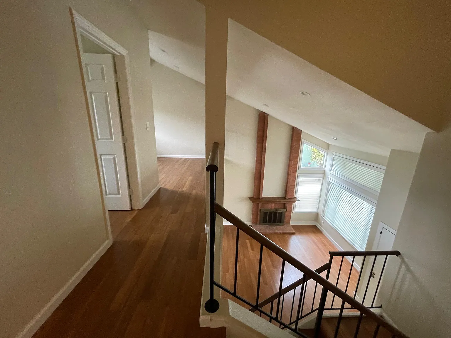 3 bed, 2.5 bath, 1700 sqft, $5,000 — Photo 4