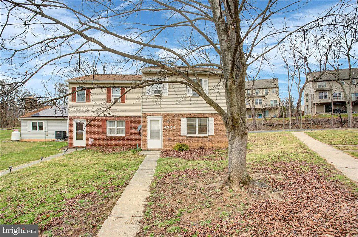 6501 Salem Park Cir photo 1