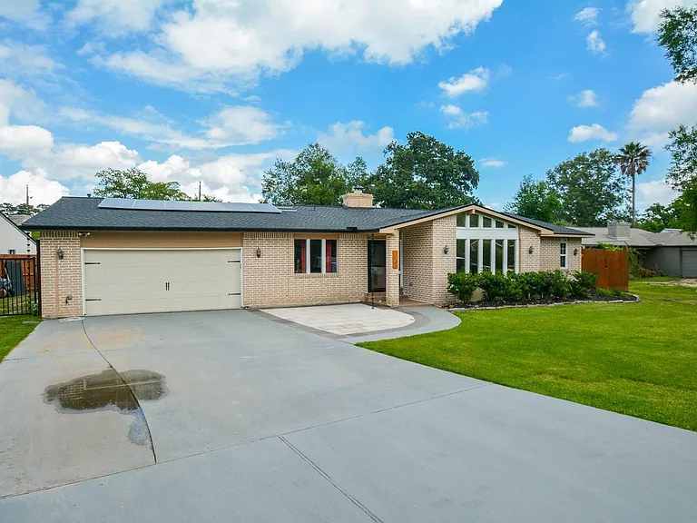 1402 Chestnut Ridge Rd — Photo 26