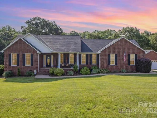 214 Silver Creek Ln, Shelby, NC 28152