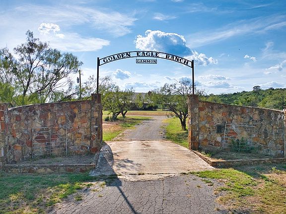 3rd image of 6253 County Road 121
