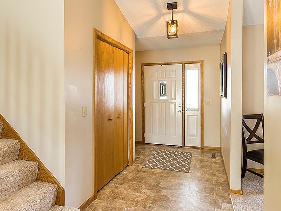 3rd image of 1622 Coney Ln