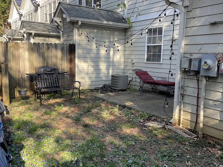 555 Station Ln #101 — Photo 17