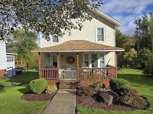 439 W Washington St, Bradford, PA 16701