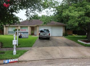 7926 Corrales Dr, Houston, TX 77083