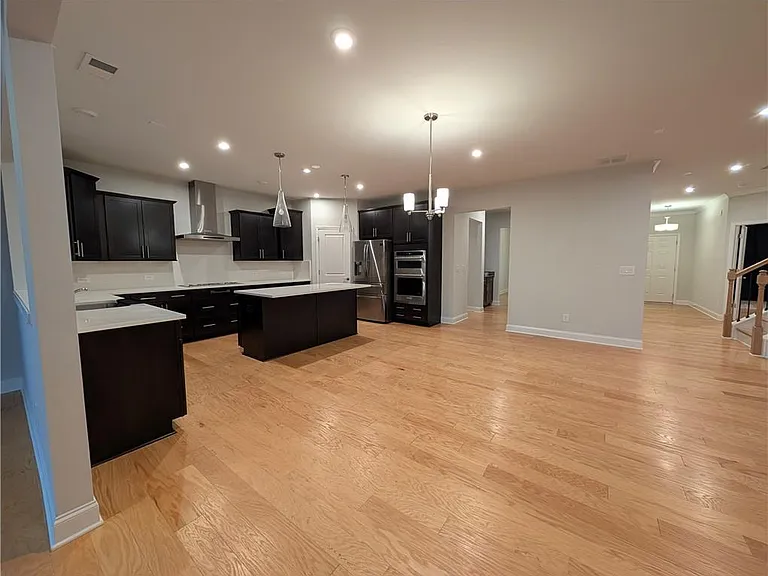 406 Riverclub Rd — Photo 5