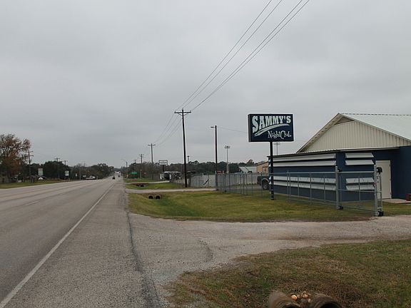 2nd image of 1413 Hwy 90a E