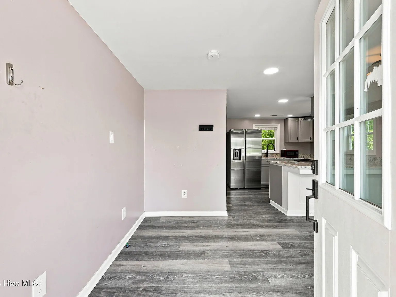 2 bed, 2.0 bath, $1,300 — Photo 3