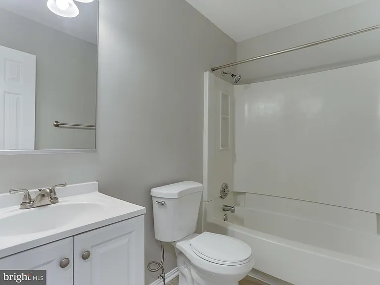 6307 Juanita Ct — Photo 9