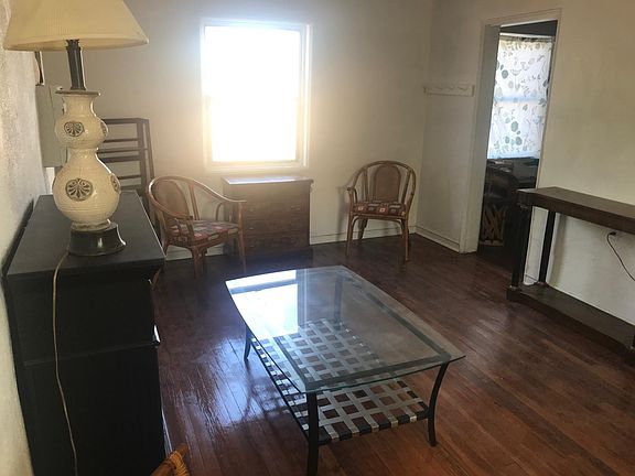 4th image of 2230 N Margaret Ave