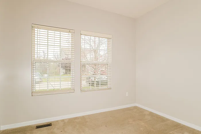 2710 Valley Brook Dr — Photo 13
