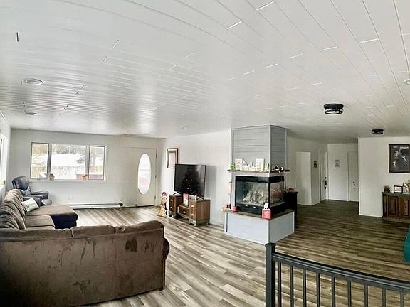 4th image of 120 Vista Dr