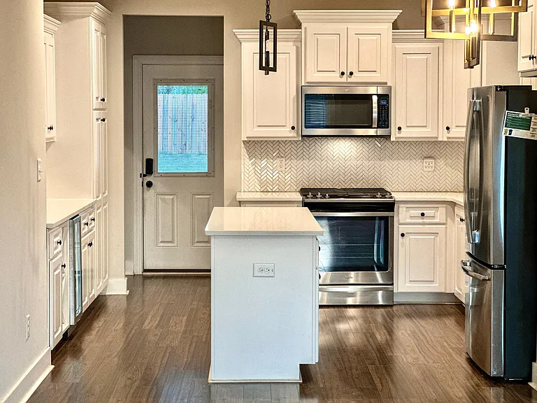 1433 Garner Rd — Photo 15