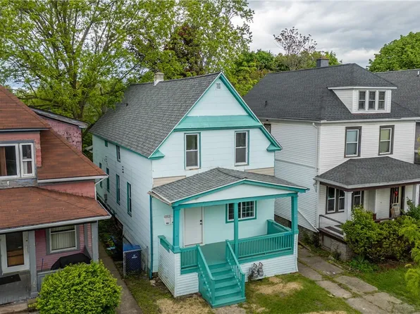 135 Heath St, Buffalo, NY 14214