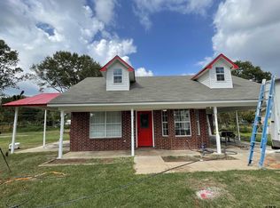 207 Cherokee Trl, Texarkana, TX 75501