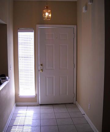 3rd image of 1705 Forest Lake Cir E APT 2