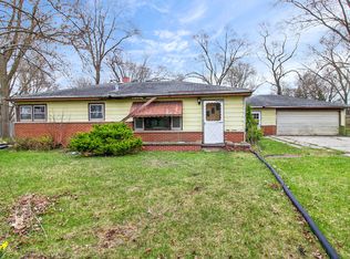 37155 N Shirley Dr, Gurnee, IL 60031