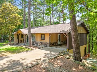 28 Emporia St, Eureka Springs, AR 72632
